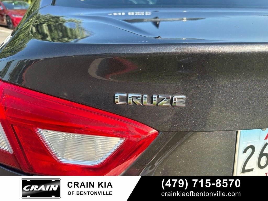 2017 Chevrolet Cruze LT - CLEAN CARFAX