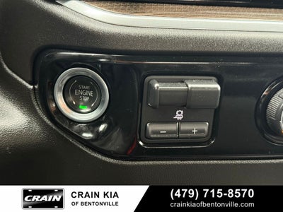 2025 Chevrolet Silverado 2500HD LT - 4WD / CLEAN CARFAX / ONE OWNER