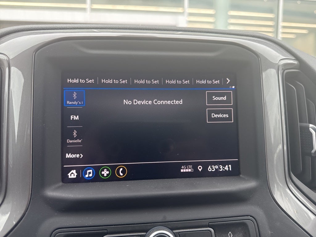 2021 Chevrolet Silverado 1500 Custom Trail Boss - 4WD / CLEAN CARFAX / ONE OWNER