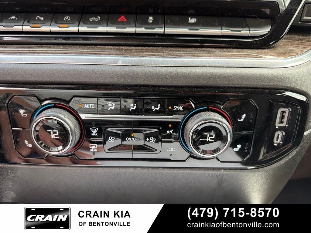 2022 Chevrolet Silverado 1500 RST - 4WD / CLEAN CARFAX / ONE OWNER