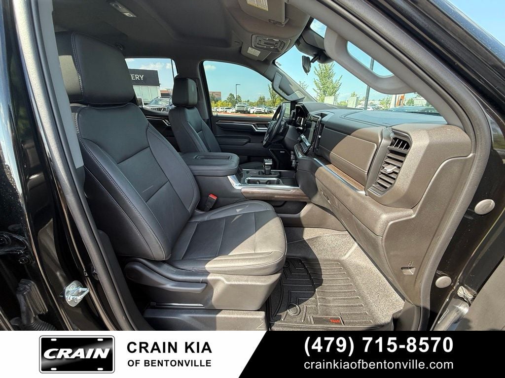 2022 Chevrolet Silverado 1500 RST - 4WD / CLEAN CARFAX / ONE OWNER
