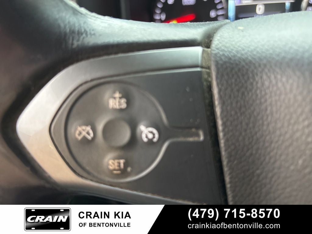 2016 Chevrolet Silverado 1500 LT - 4WD / LIFTED / WHEELS / TIRES