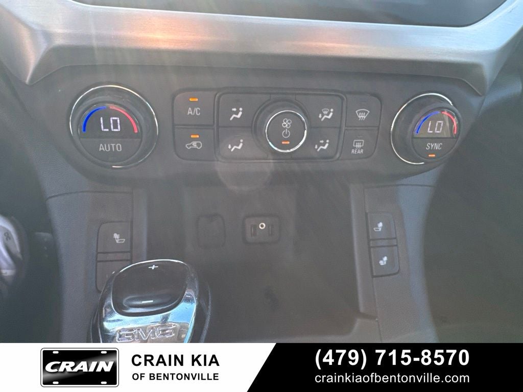 2019 GMC Acadia SLE-2 - CARFAX ONE OWNER