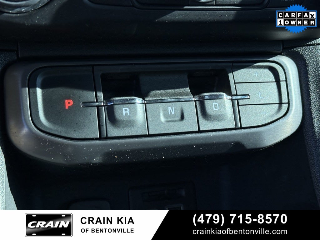 2023 GMC Acadia AT4 - AWD / CLEAN CARFAX / ONE OWNER