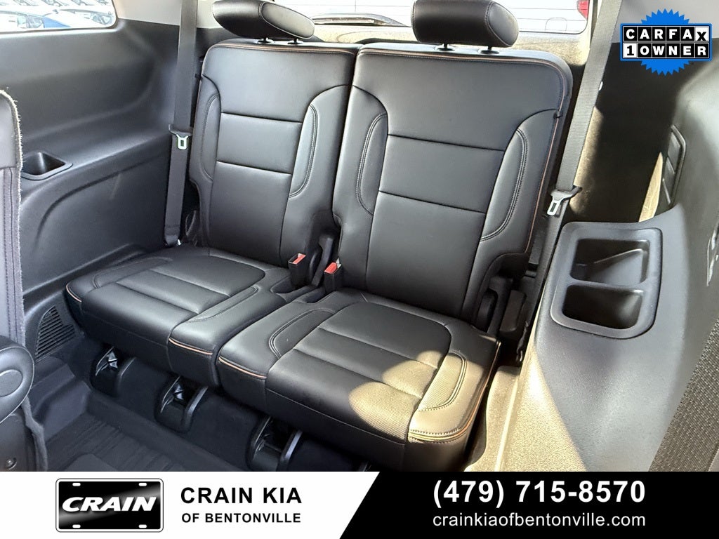 2023 GMC Acadia AT4 - AWD / CLEAN CARFAX / ONE OWNER