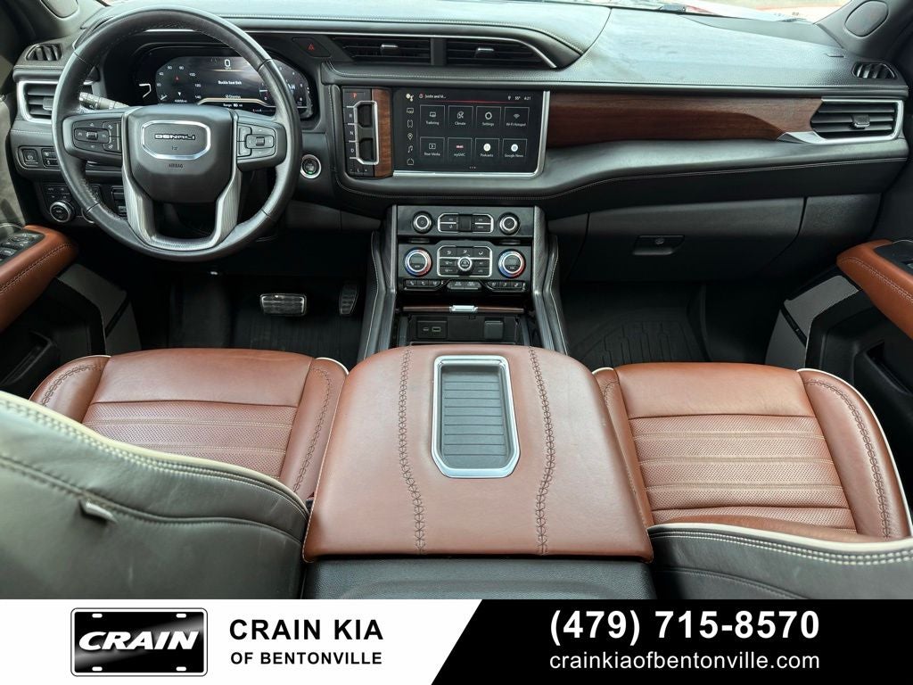 2023 GMC Yukon Denali Ultimate - 4WD / $95,545 MSRP / PANO ROOF / DVD