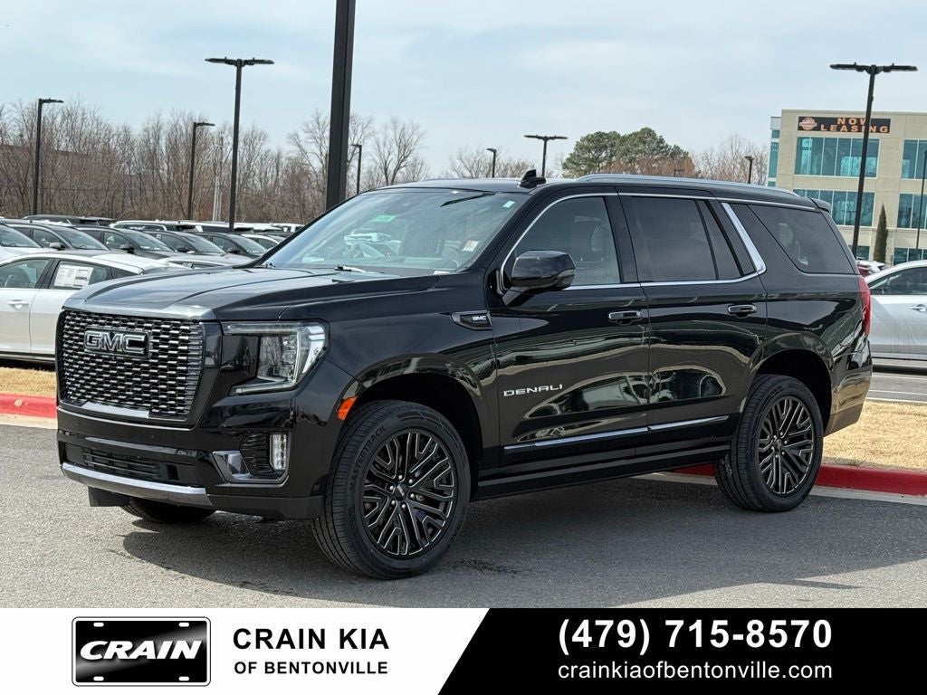 2023 GMC Yukon Denali Ultimate - 4WD / $95,545 MSRP / PANO ROOF / DVD