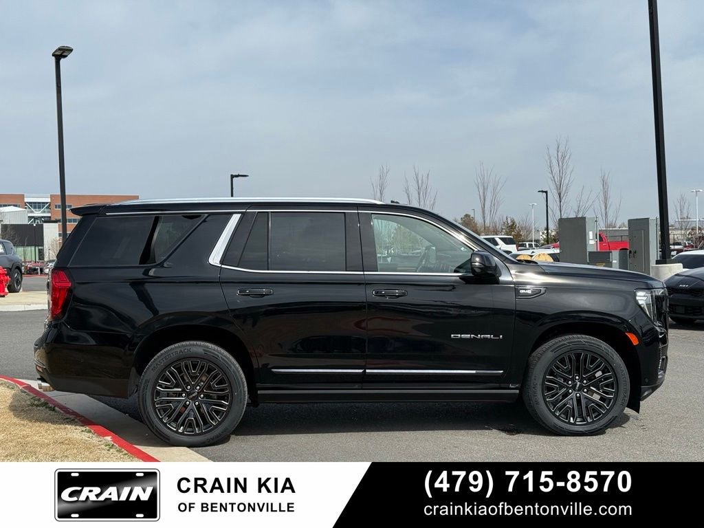 2023 GMC Yukon Denali Ultimate - 4WD / $95,545 MSRP / PANO ROOF / DVD