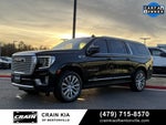 2023 GMC Yukon XL Denali - 4WD / PANO ROOF / CLEAN CARFAX / ONE OWNER
