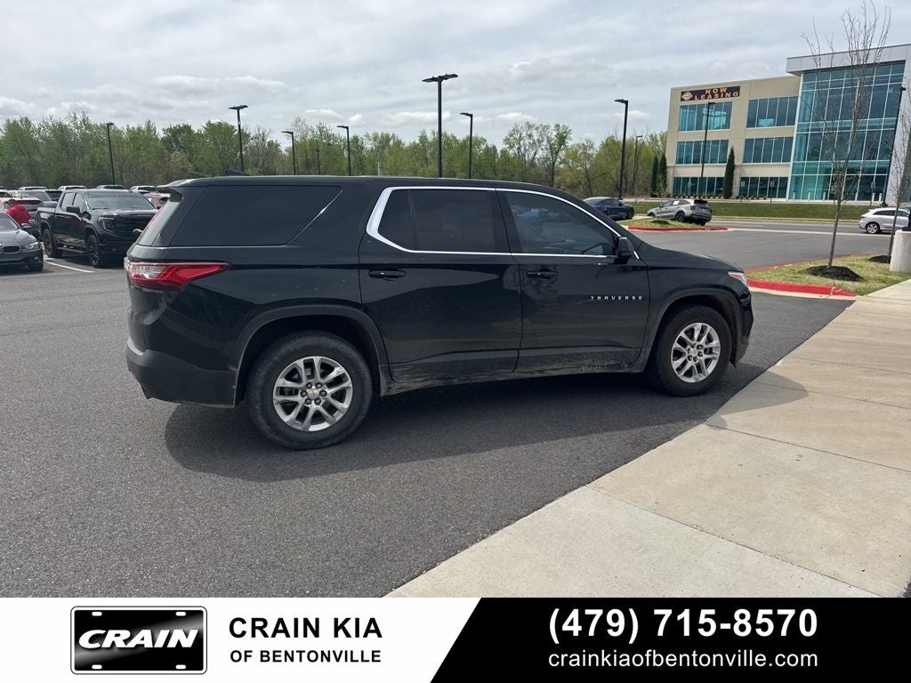 2019 Chevrolet Traverse LS - AWD / CLEAN CARFAX