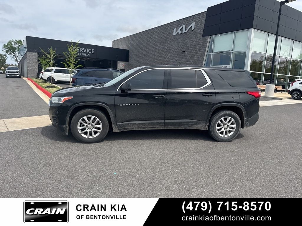 2019 Chevrolet Traverse LS - AWD / CLEAN CARFAX