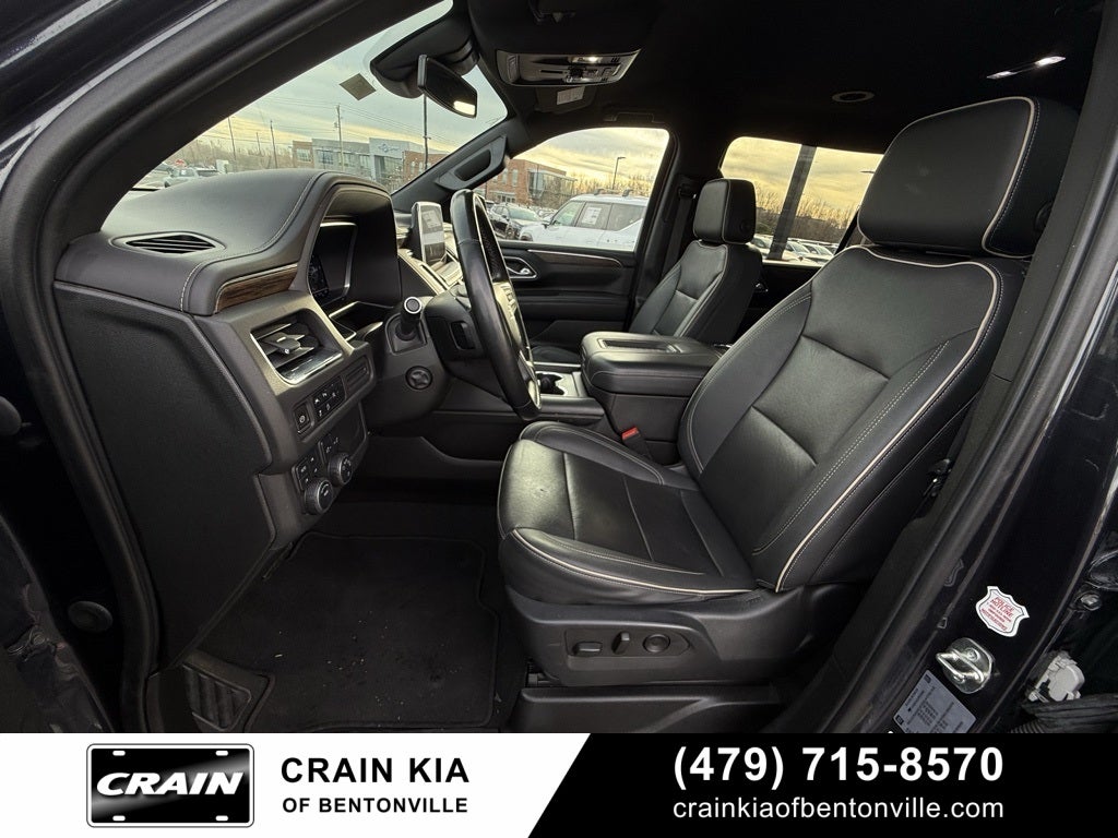 2023 Chevrolet Suburban Premier - 4WD / CLEAN CARFAX HISTORY