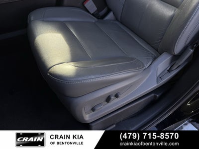 2019 Chevrolet Suburban LT - 4WD / SUNROOF / CLEAN CARFAX