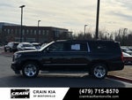2019 Chevrolet Suburban LT - 4WD / SUNROOF / CLEAN CARFAX