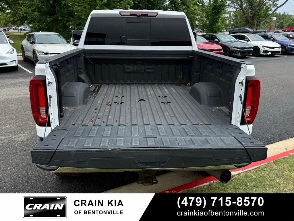 2020 GMC Sierra 3500HD SLT - 4WD / CLEAN CARFAX
