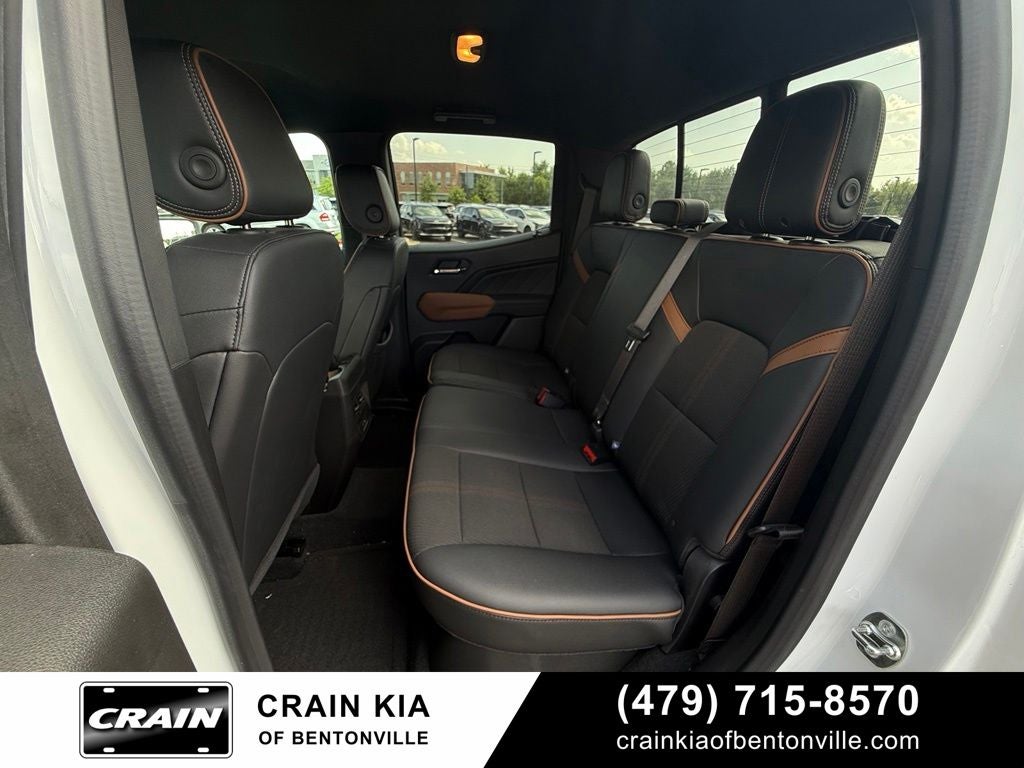 2024 GMC Canyon AT4 - 4WD / CLEAN CARFAX / ONE OWNER