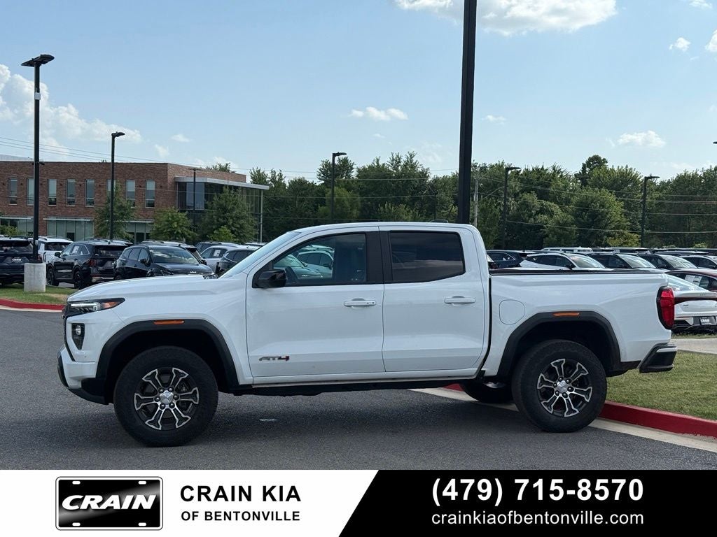 2024 GMC Canyon AT4 - 4WD / CLEAN CARFAX / ONE OWNER
