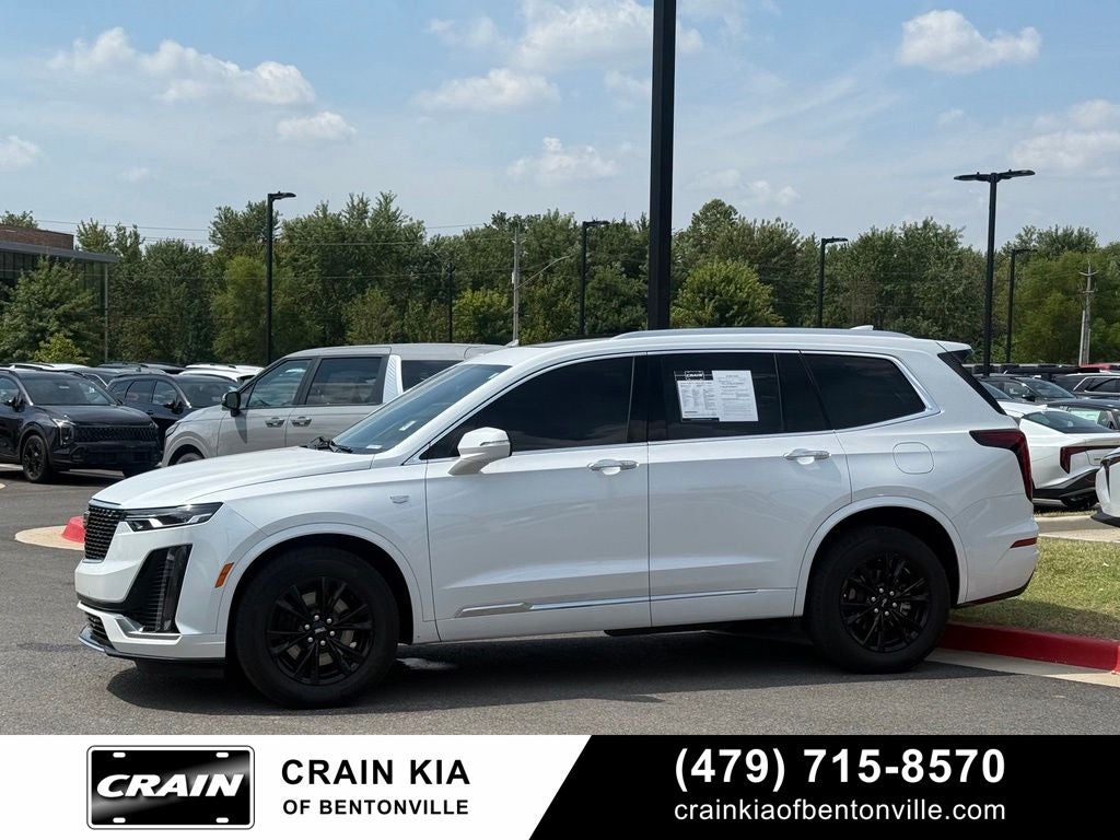 2024 Cadillac XT6 Luxury - AWD / PANORAMIC SUNROOF / CLEAN CARFAX
