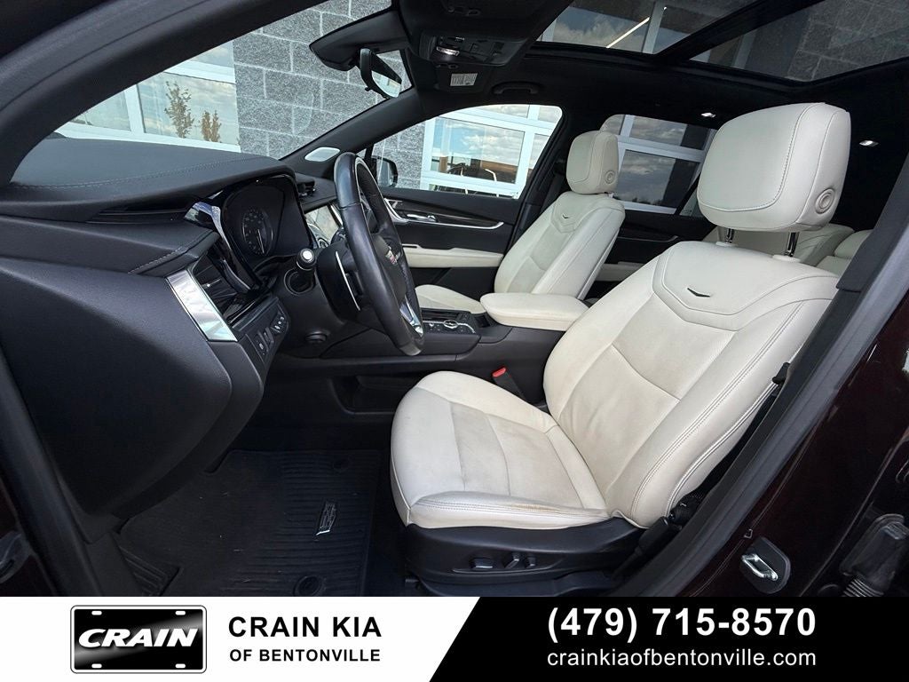 2020 Cadillac XT6 Sport - AWD / PANORAMIC SUNROOF / CLEAN CARFAX