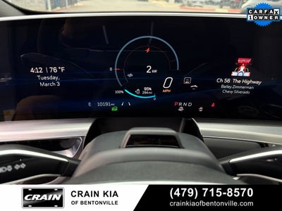 2024 Cadillac LYRIQ Sport - AWD / PANORAMIC SUNROOF / ONE OWNER