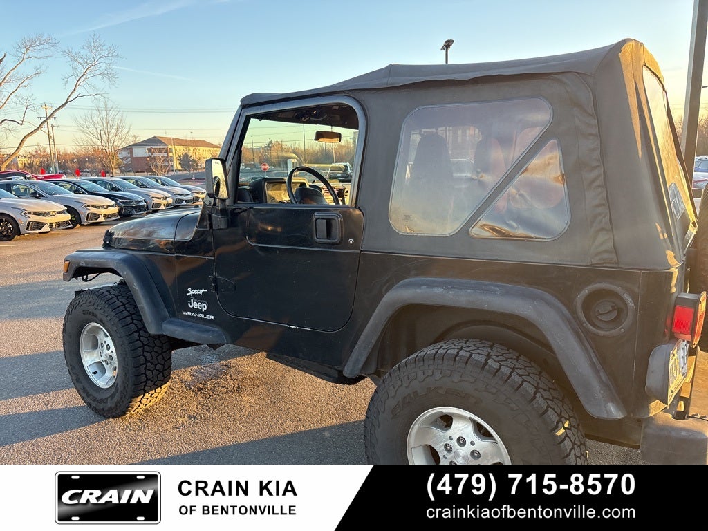 2000 Jeep Wrangler Sport - 4WD / CLEAN CARFAX