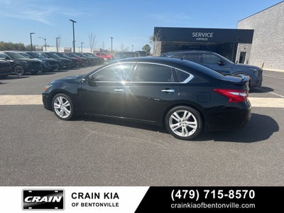2017 Nissan Altima 3.5 SL - SUNROOF