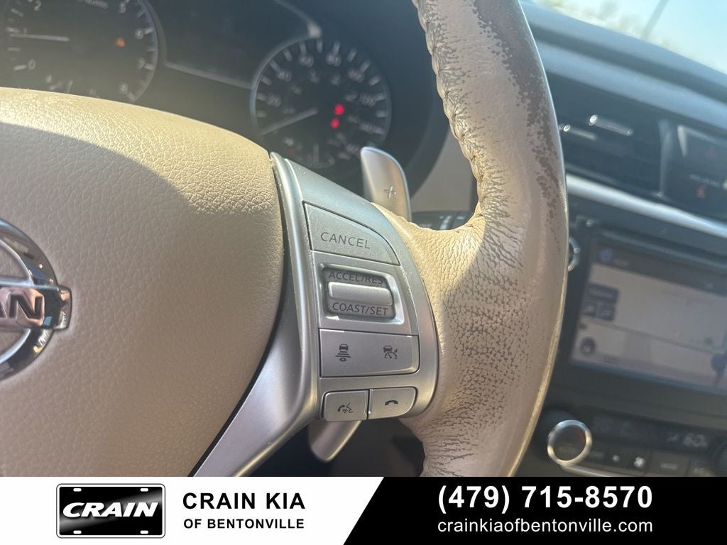 2017 Nissan Altima 3.5 SL - SUNROOF