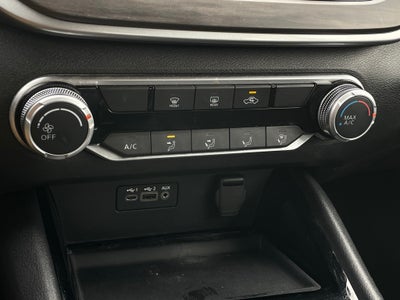 2024 Nissan Altima 2.5 SV - CLEAN CARFAX / ONE OWNER