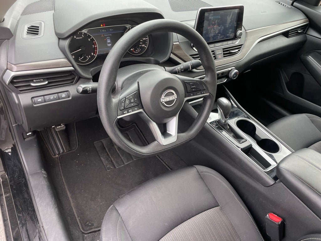 2024 Nissan Altima 2.5 SV - CLEAN CARFAX / ONE OWNER