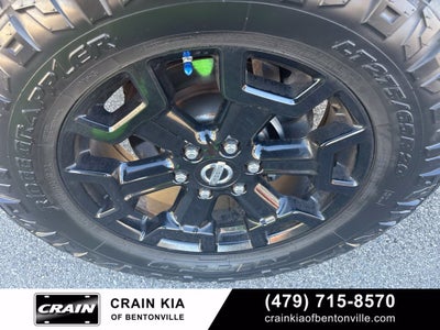 2017 Nissan Titan XD PRO-4X - 4WD / CLEAN CARFAX
