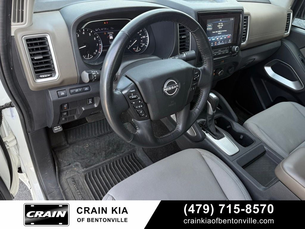 2022 Nissan Frontier SV - CLEAN CARFAX HISTORY