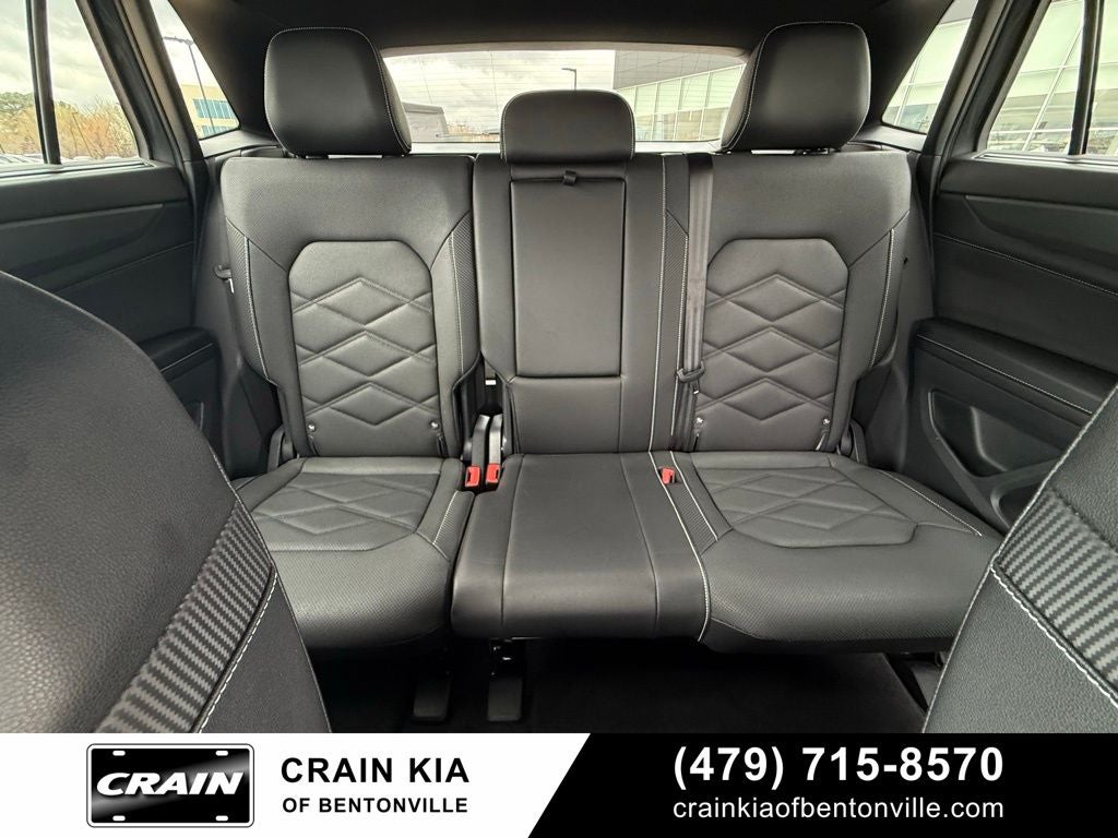 2025 Volkswagen Atlas Cross Sport 2.0T SE w/Technology - AWD / CLEAN CARFAX / ONE OWNER