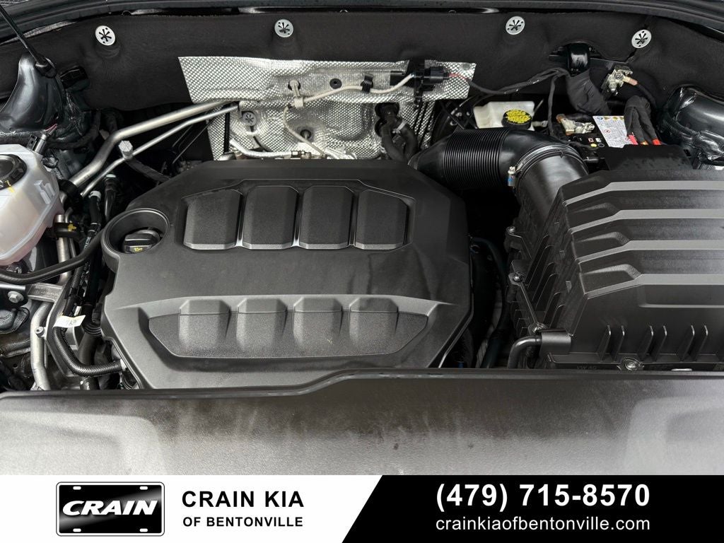 2025 Volkswagen Atlas Cross Sport 2.0T SE w/Technology - AWD / CLEAN CARFAX / ONE OWNER