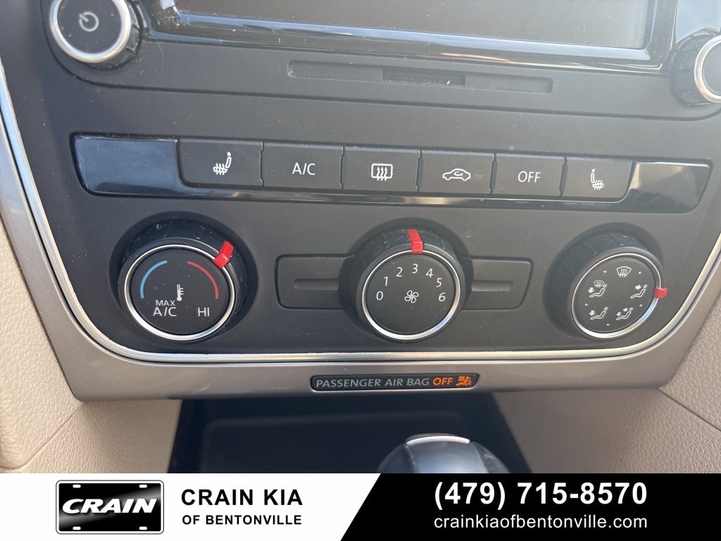 2015 Volkswagen Passat 1.8T Limited Edition - CLEAN CARFAX