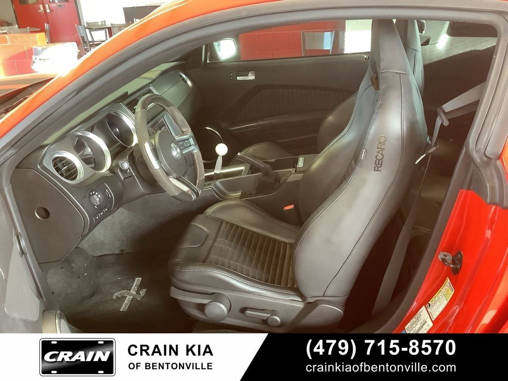 2012 Ford Mustang Shelby GT500 - SVT PERFORMANCE / VERY LOW MILES!