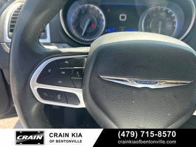 2022 Chrysler 300 Touring - CLEAN CARFAX / ONE OWNER