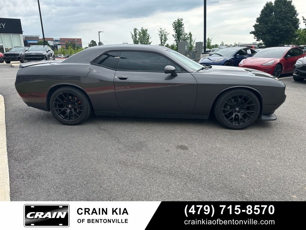 2018 Dodge Challenger R/T Scat Pack - SUNROOF