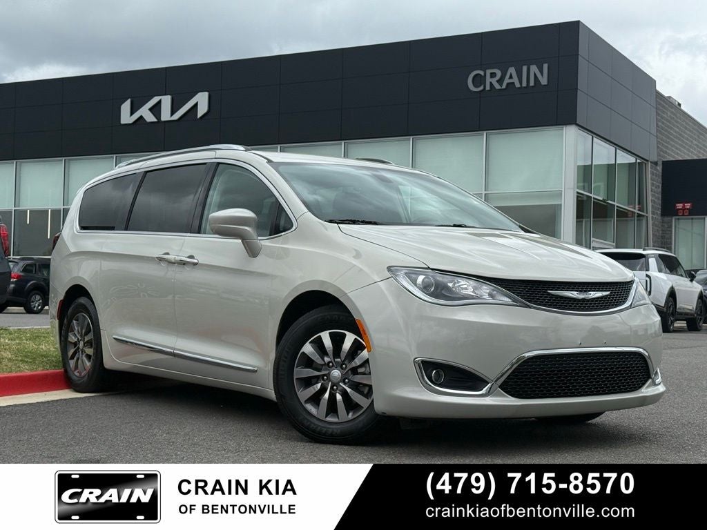 2019 Chrysler Pacifica Touring L Plus