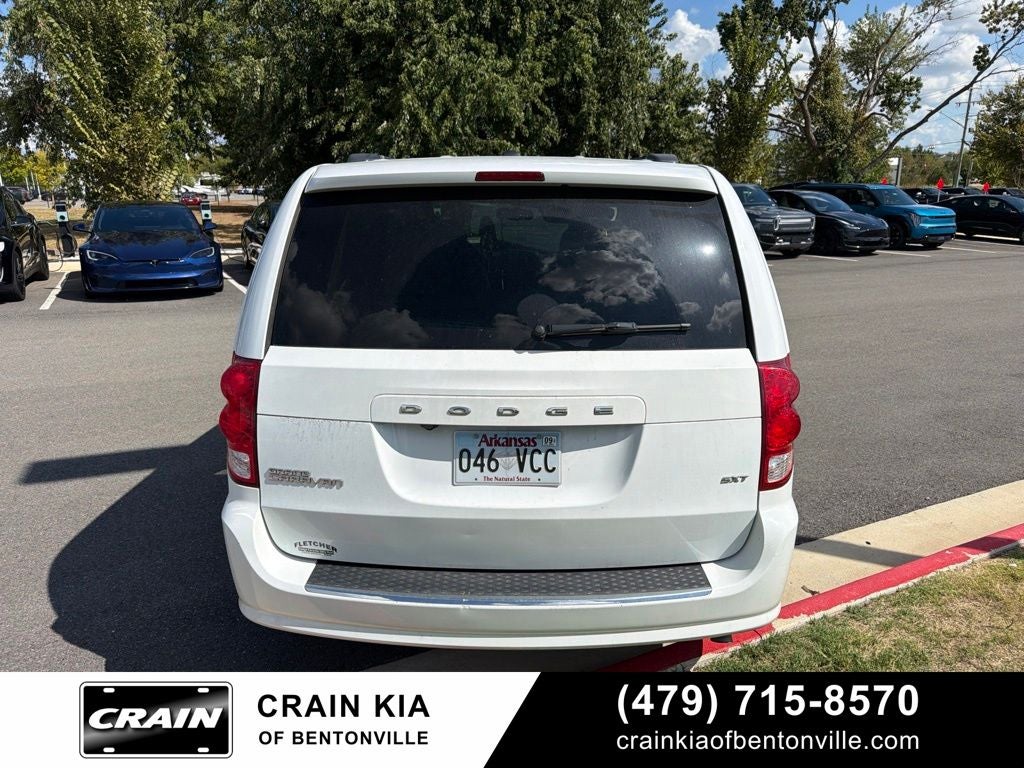 2014 Dodge Grand Caravan SXT - DVD / CAPTAIN'S CHAIRS