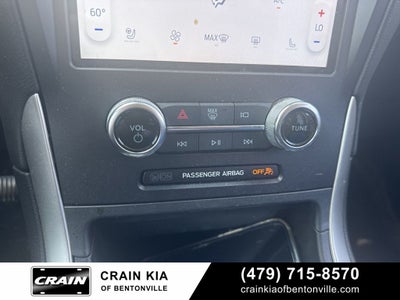 2024 Ford Edge SEL - AWD / PANORAMIC SUNROOF / ONE OWNER