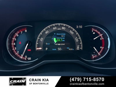 2024 Toyota RAV4 XLE Premium - SUNROOF / CLEAN CARFAX / ONE OWNER