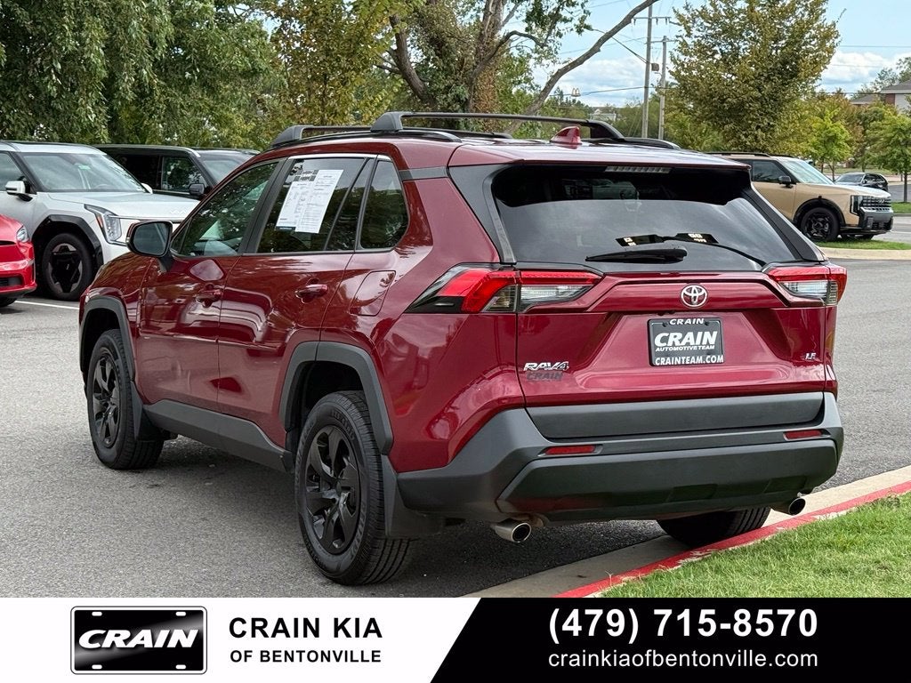 2021 Toyota RAV4 LE