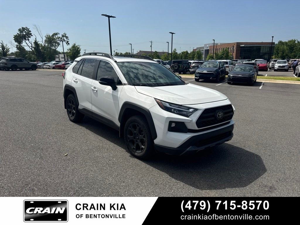 2023 Toyota RAV4 TRD Off Road - AWD / SUNROOF / CLEAN CARFAX
