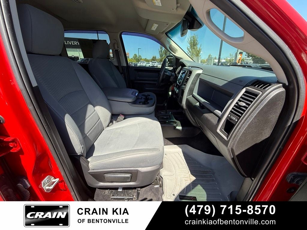 2018 RAM 3500 Tradesman - 4WD / CLEAN CARFAX / DIESEL - FLAT BED