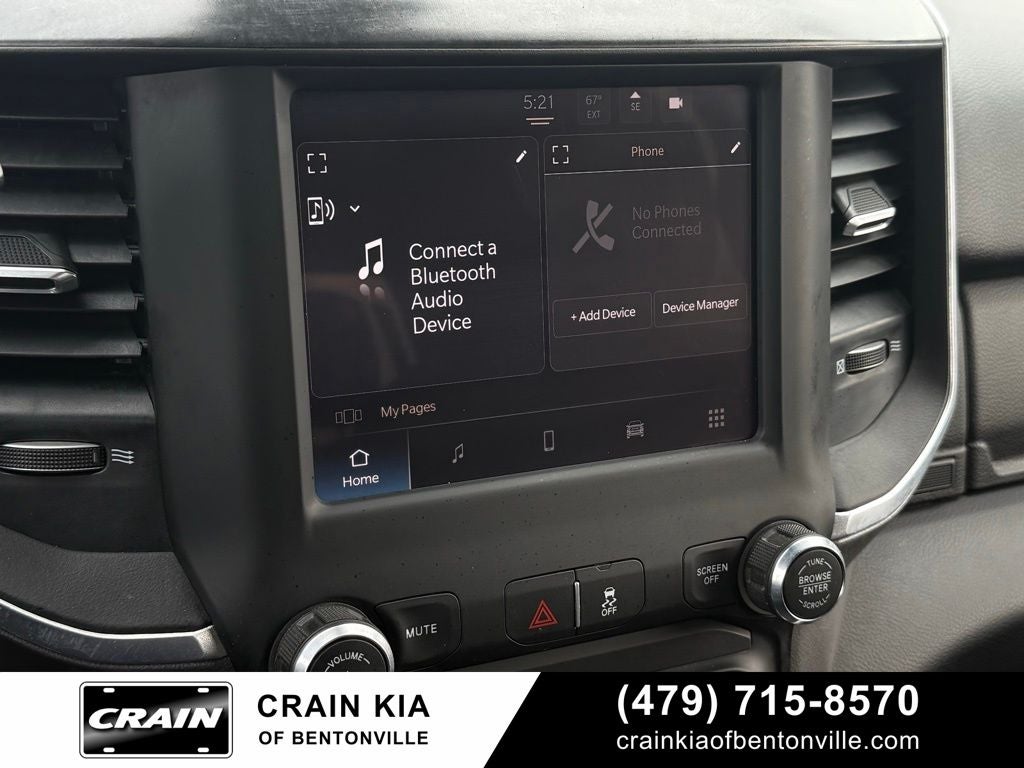 2024 RAM 2500 Big Horn - 4WD / CARFAX ONE OWNER