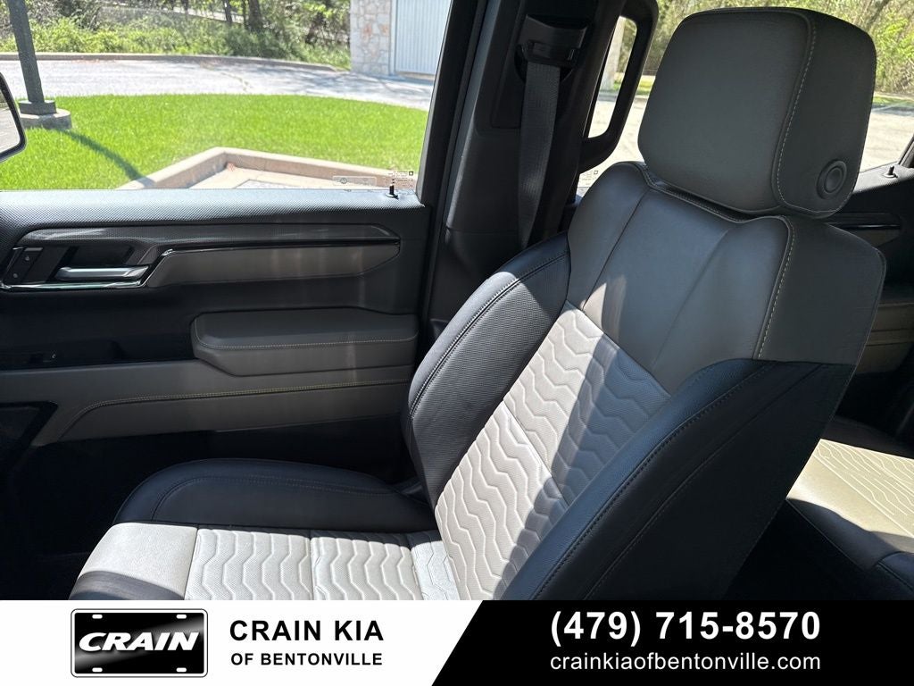 2024 Chevrolet Silverado 1500 ZR2 - 4WD / LIFTED!