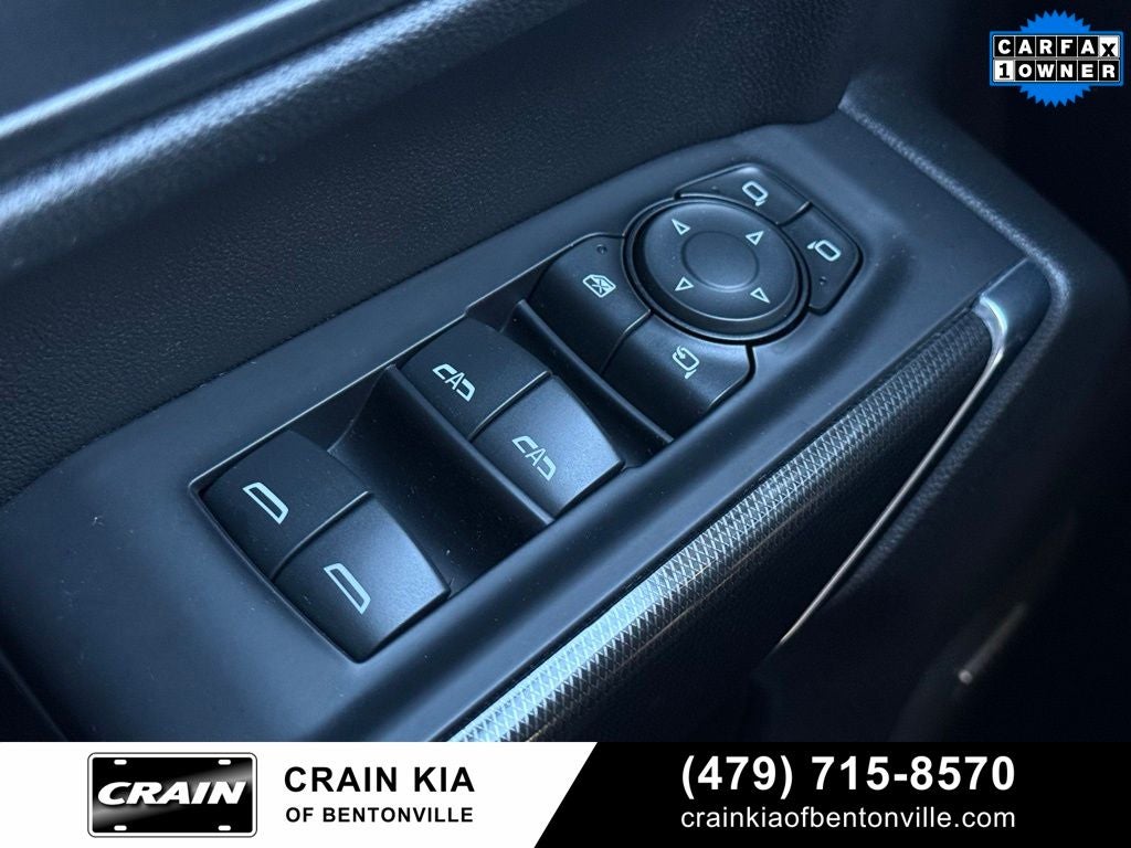 2021 GMC Sierra 1500 AT4 - 4WD / CLEAN CARFAX / ONE OWNER