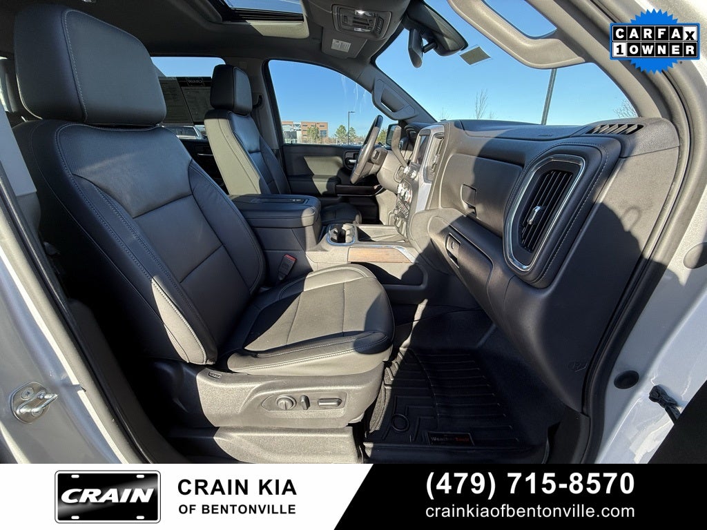 2020 GMC Sierra 1500 SLT - 4WD / CLEAN CARFAX / ONE OWNER