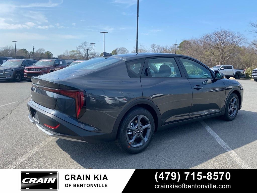 2026 Kia K4 LXS