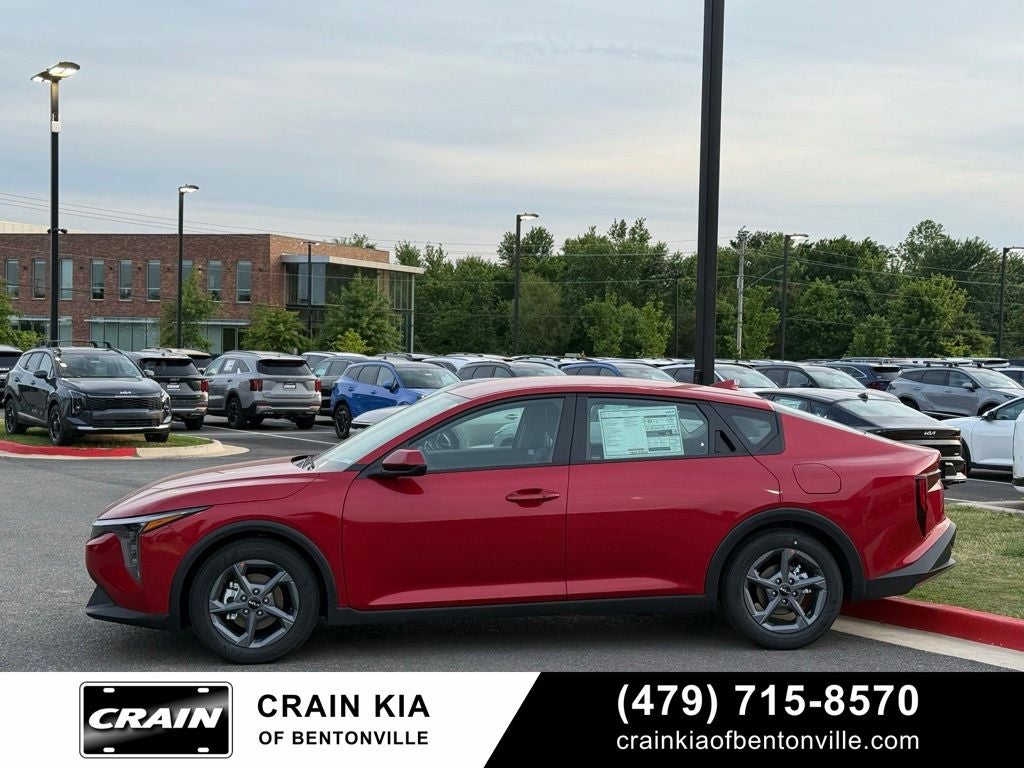 2026 Kia K4 LXS